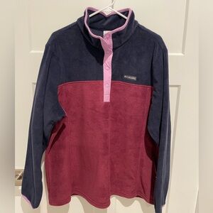 Columbia Navy and Burgundy Fleece Pullover